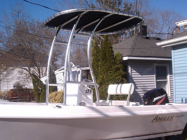 173F Angler center console boat with universal ttop by Stryker T-Tops installed