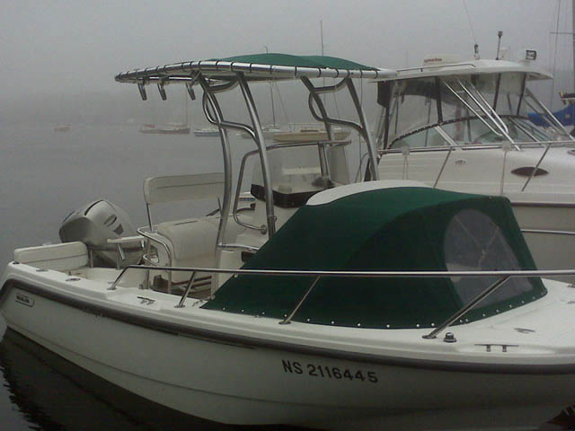 1999 Boston Whaler Outrage 18_37596-2