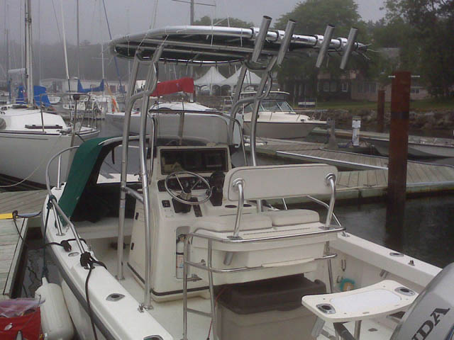 1999 Boston Whaler Outrage 18_37596-3