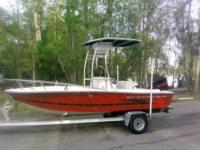 HydraSports center console boat with universal ttop by Stryker T-Tops installed