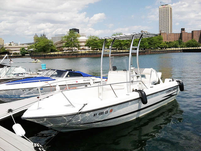 2001 HydraSports 20 LTS_46187-3