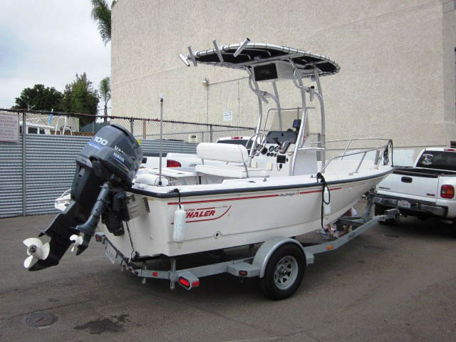 Boston Whaler_7522-2